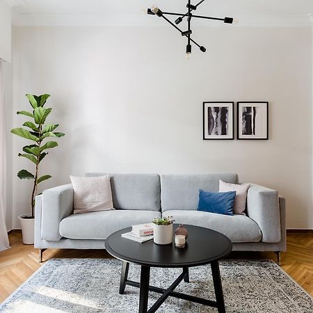 אתונה Acropolis Heart 2Bd Apartment In Plaka By Upstreet מראה חיצוני תמונה
