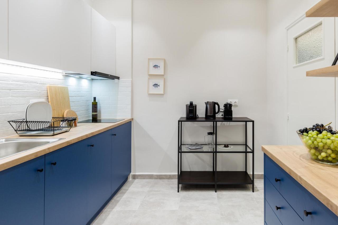 אתונה Acropolis Heart 2Bd Apartment In Plaka By Upstreet מראה חיצוני תמונה